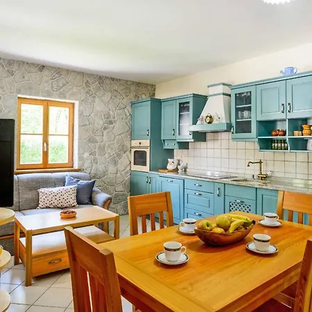 Stone House Luka *