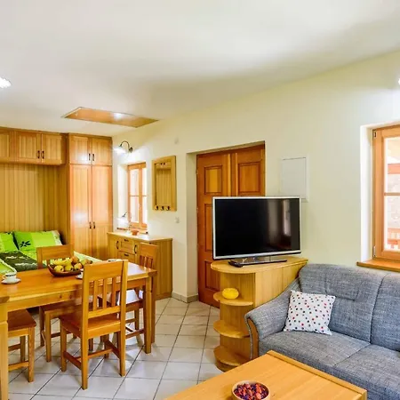 Holiday home Stone House Luka *