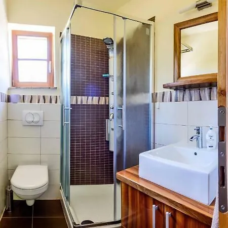 Stone House Luka Vantačići